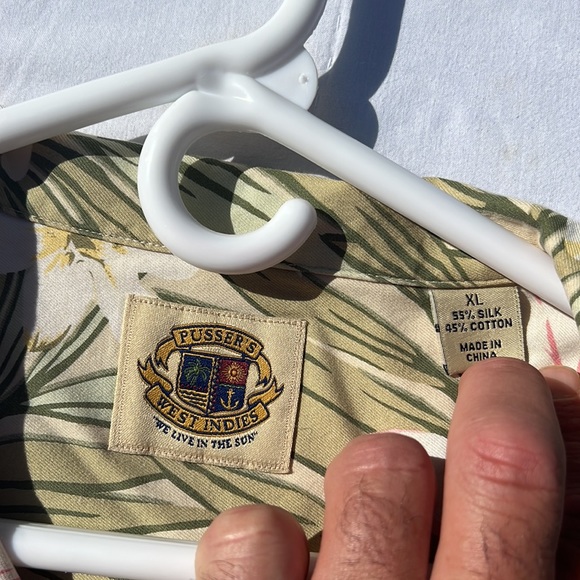 Tropical Hawaiian 🌺 Pussers Size XL - Picture 2 of 9